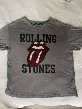 Zara x Rolling Stones girls Tee with Red & Cream Tongue Graphic size 10/12